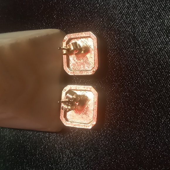 Vintage 1984 Avon pave earrings. Like new. - Picture 5 of 6